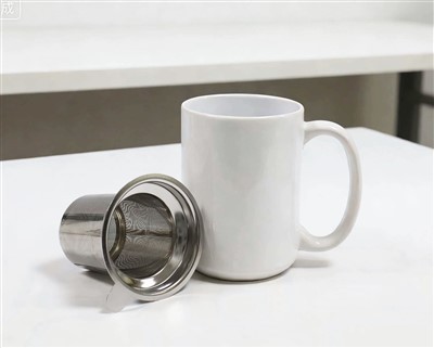 Mwg Ceramig Gyda Strainer